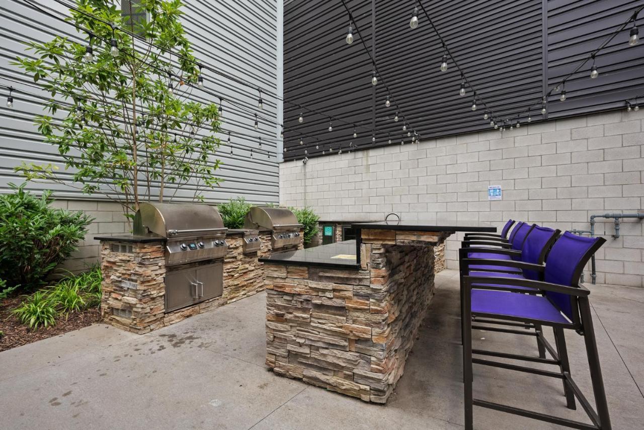 The Edge On 4Th By Airriva Apartment Louisville Exterior photo